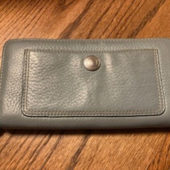 Vintage Coach Zip Around Wallet - Picture 1 of 10